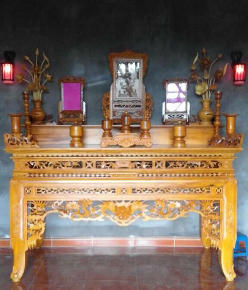 Bàn thờ tam cấp, nhị cấp thờ cúng gia tiên sang trọng