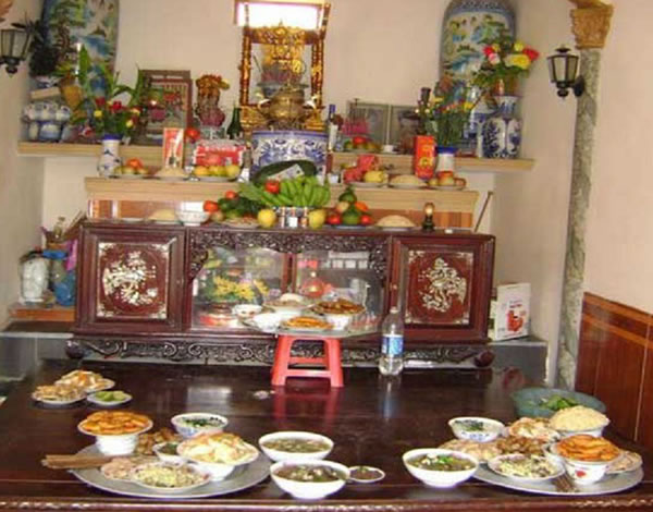 Bài trí bàn thờ tam cấp, nhị cấp sao cho hợp phong thủy